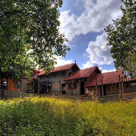 Kanha Earth Lodge Mandla Экстерьер фото
